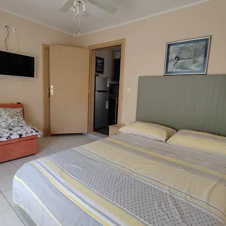 With Parking Space Pirovac, Sibenik - 27461 Appartamento